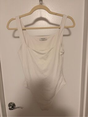 Aritzia Babaton Cream Square Neck Tank Bodysuit